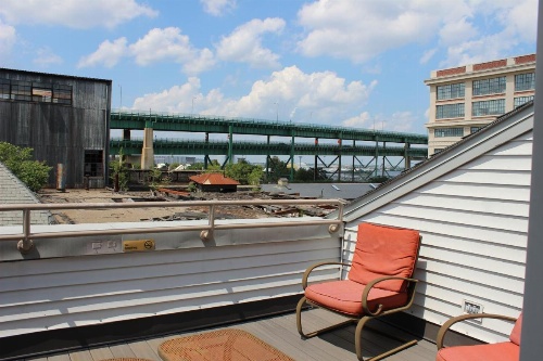 Constitution Inn image 23