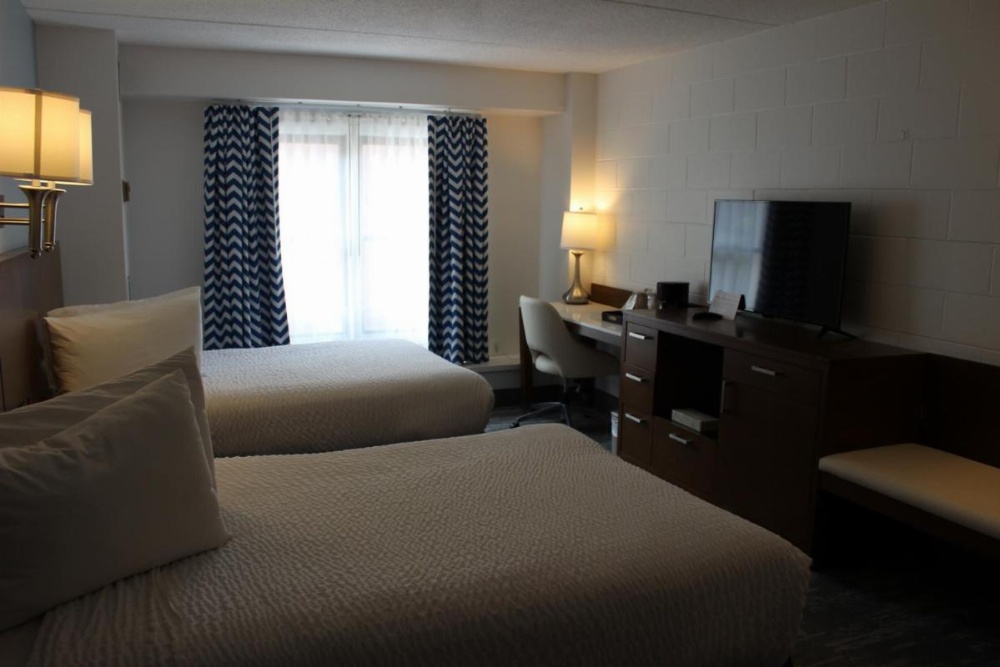 Constitution Inn Image 24