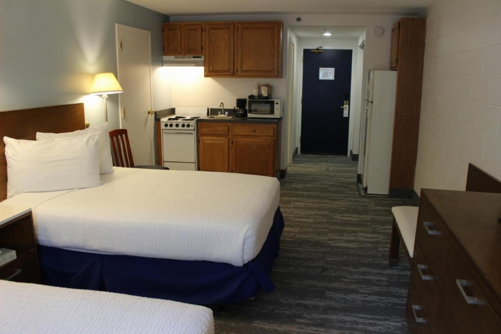 Constitution Inn Image 30