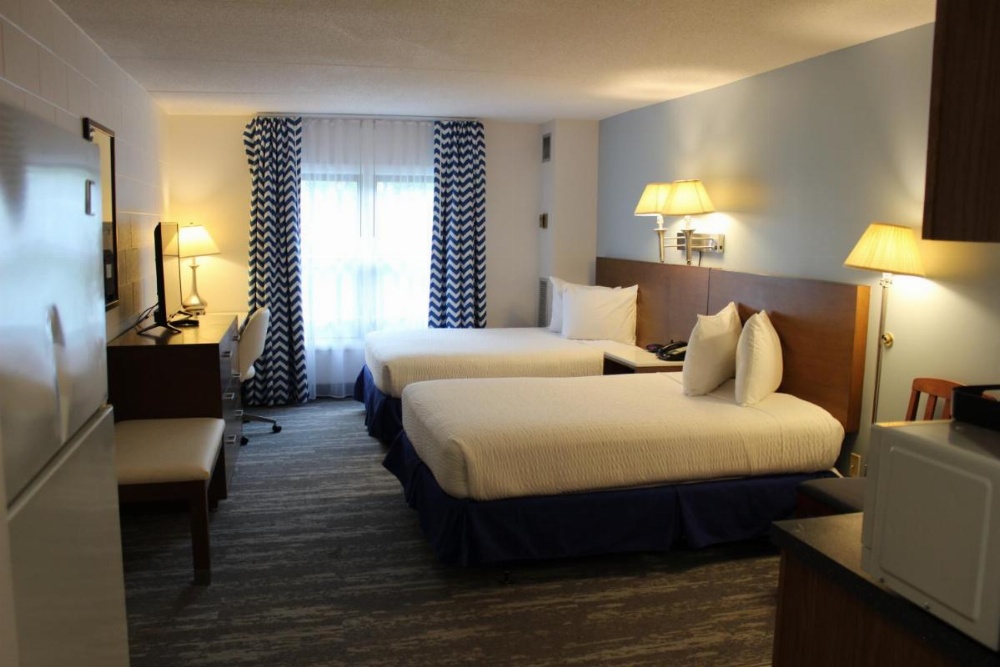 Constitution Inn Image 31